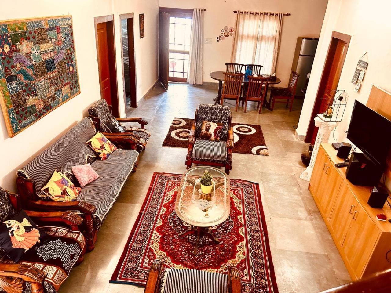 The English Gaon 4 Bhk Bhopal Luaran gambar